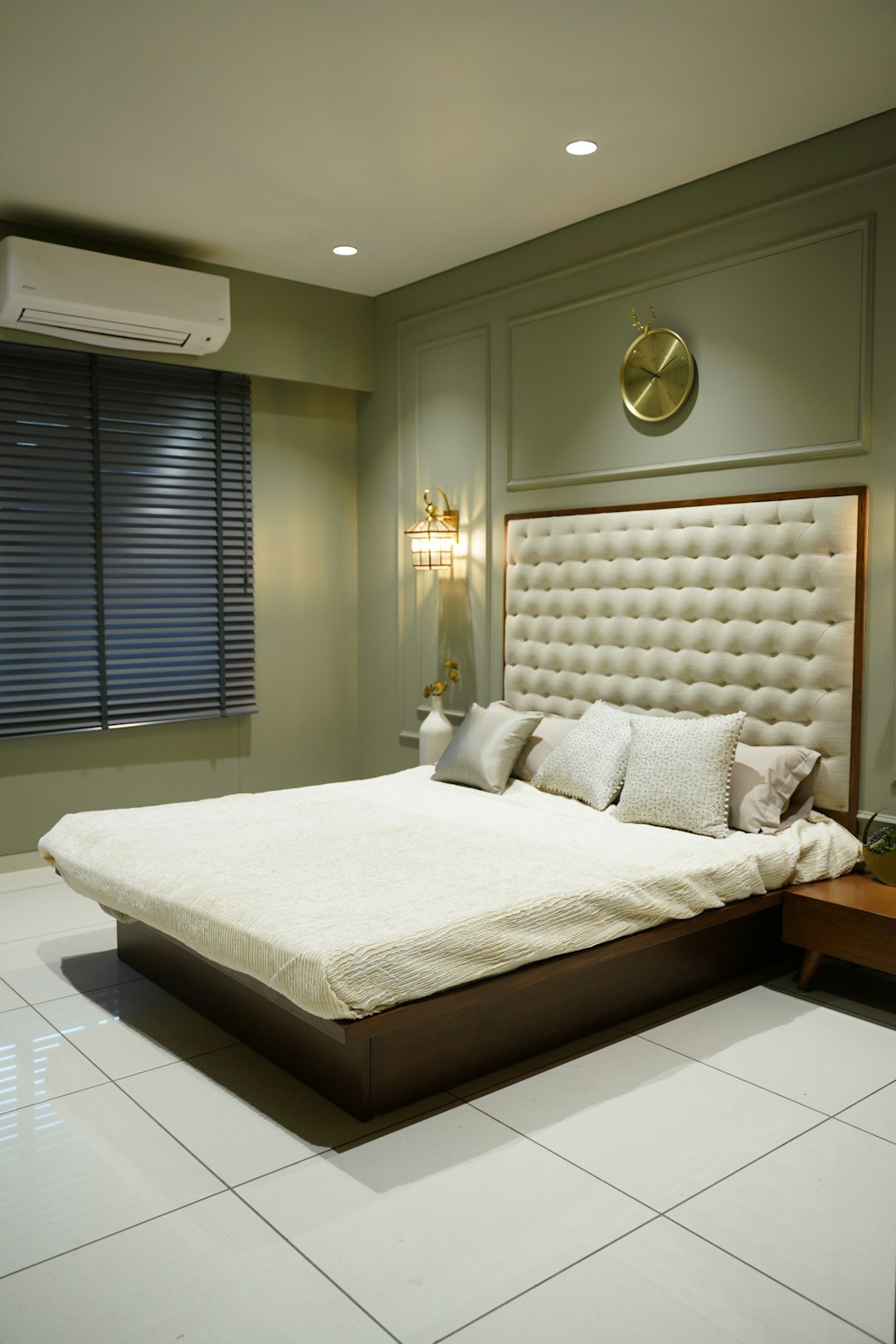 Deluxe King Suite